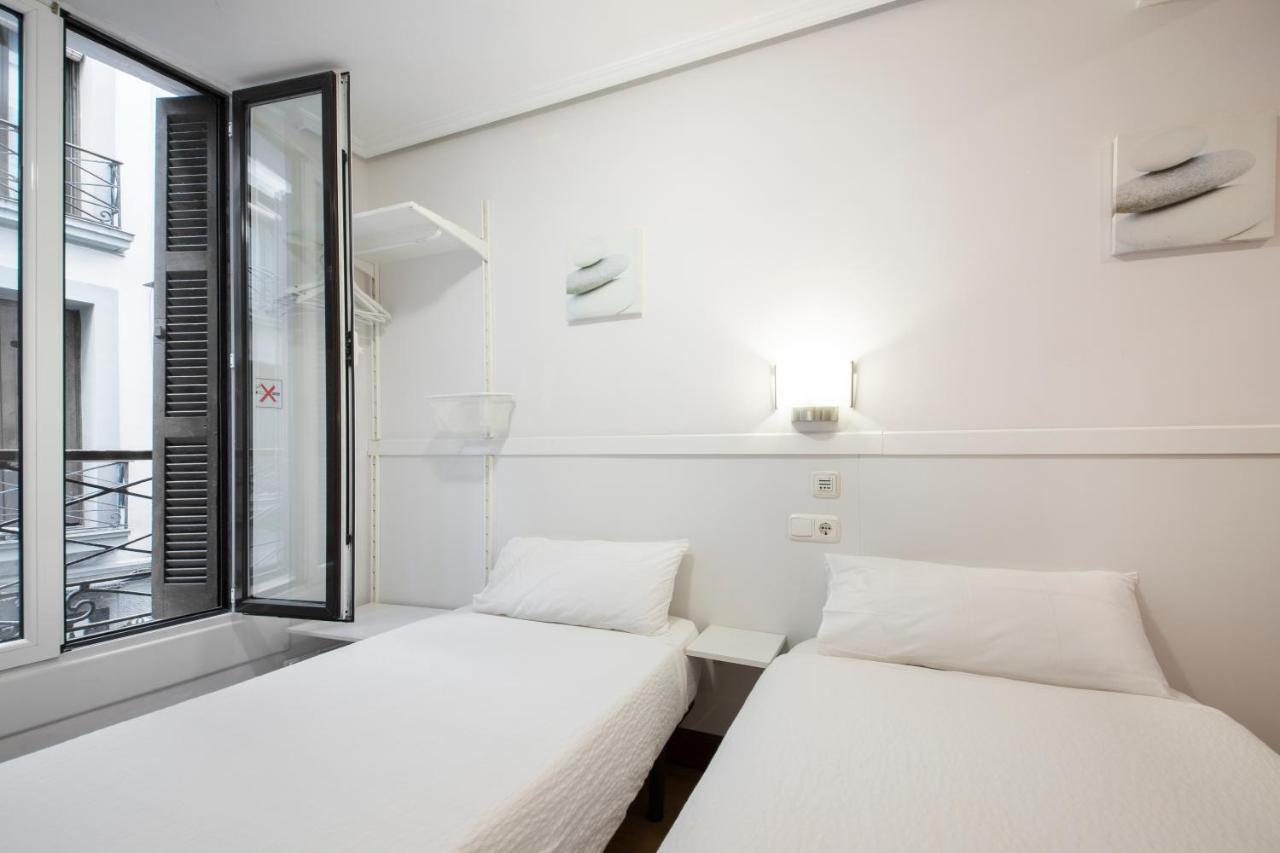 Pension Santa Clara Сан-Себастьян Экстерьер фото